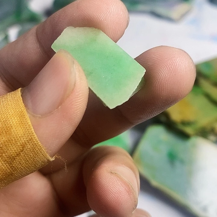 散珠翡翠天然翡翠A货挂件