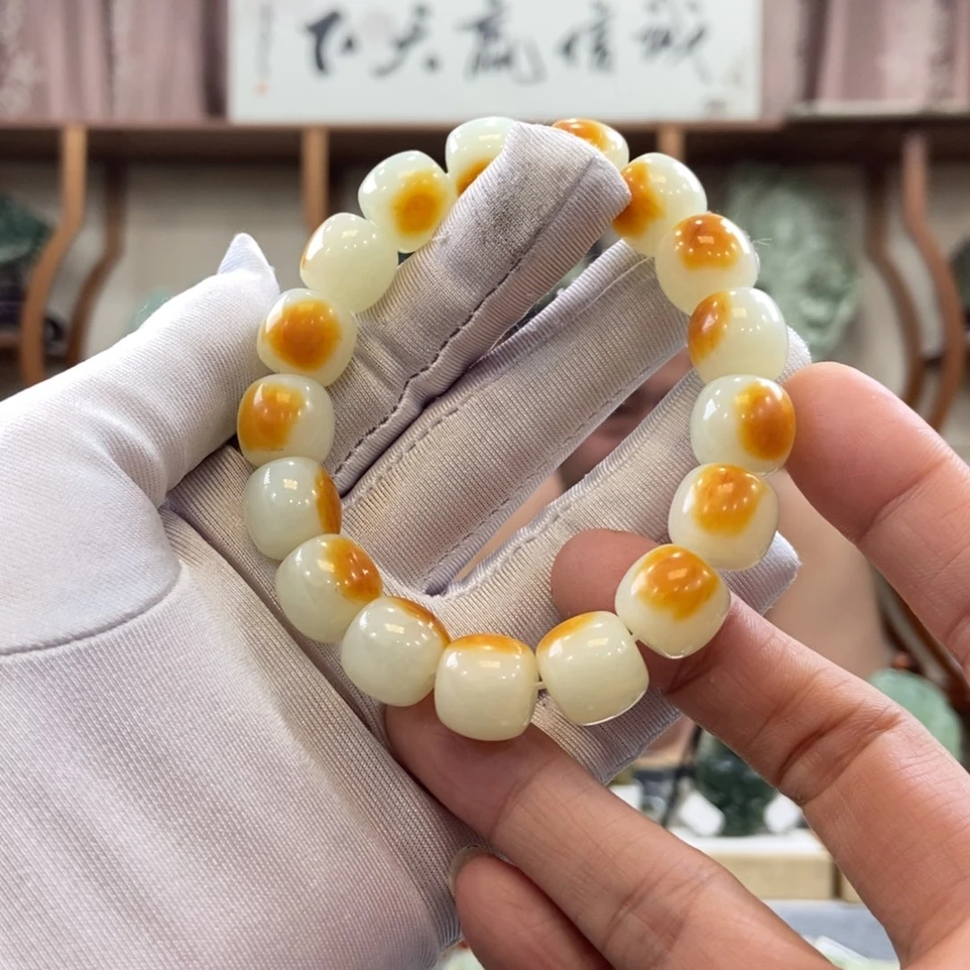 和田玉手串未镶嵌广*和