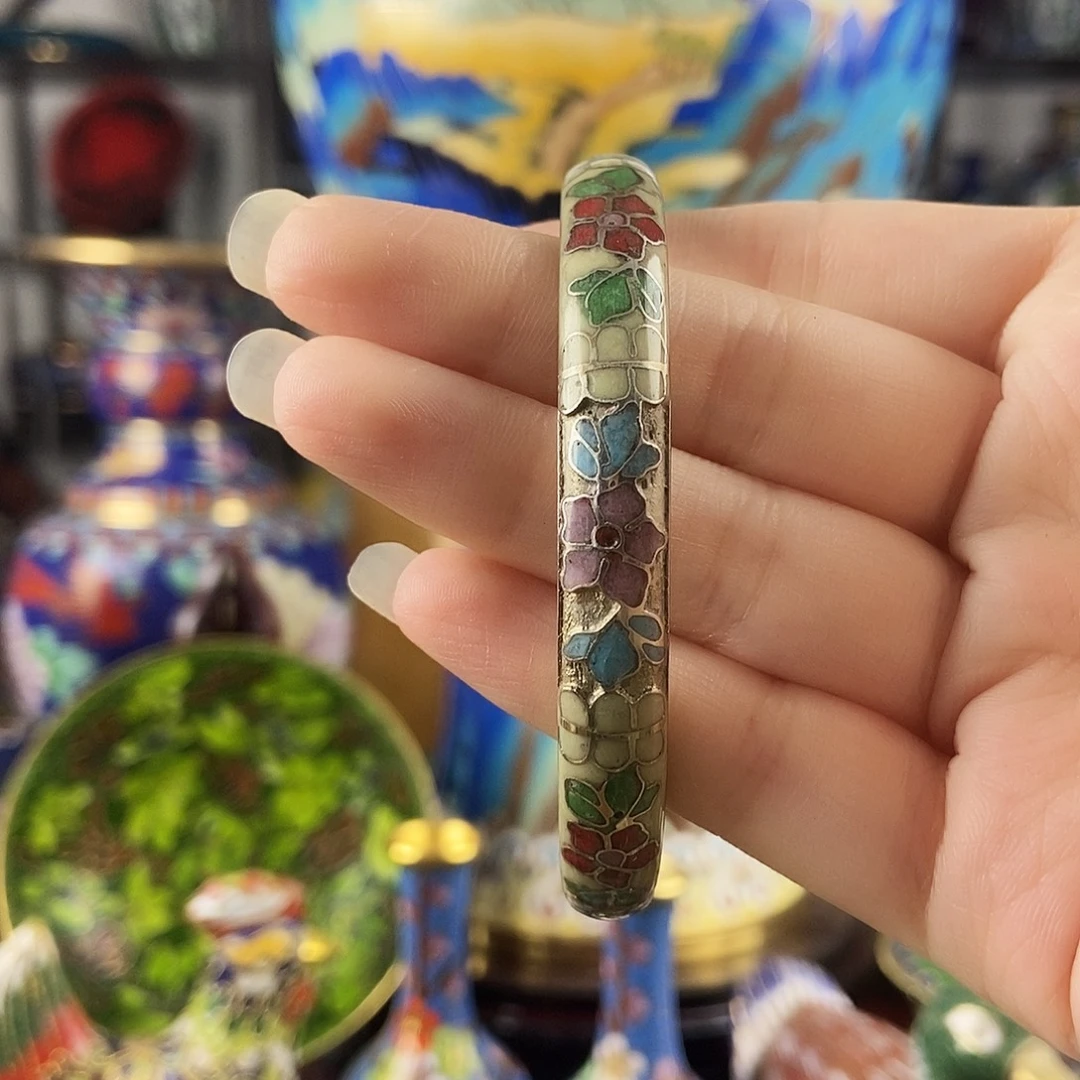 妮****铜景泰蓝老闭口镯
