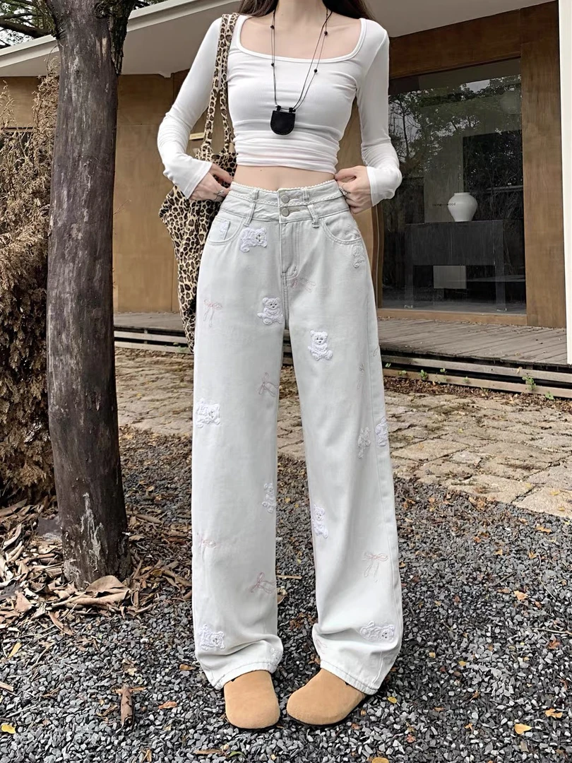 可爱小熊刺绣牛仔裤女高腰宽松直筒阔腿裤