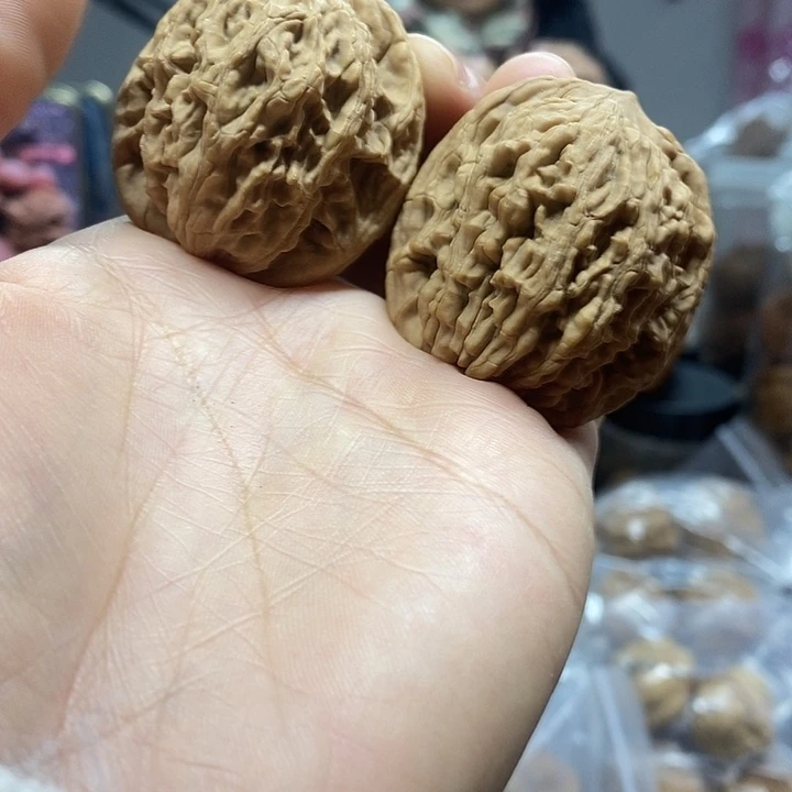 文玩核桃把件38.5虎头老树