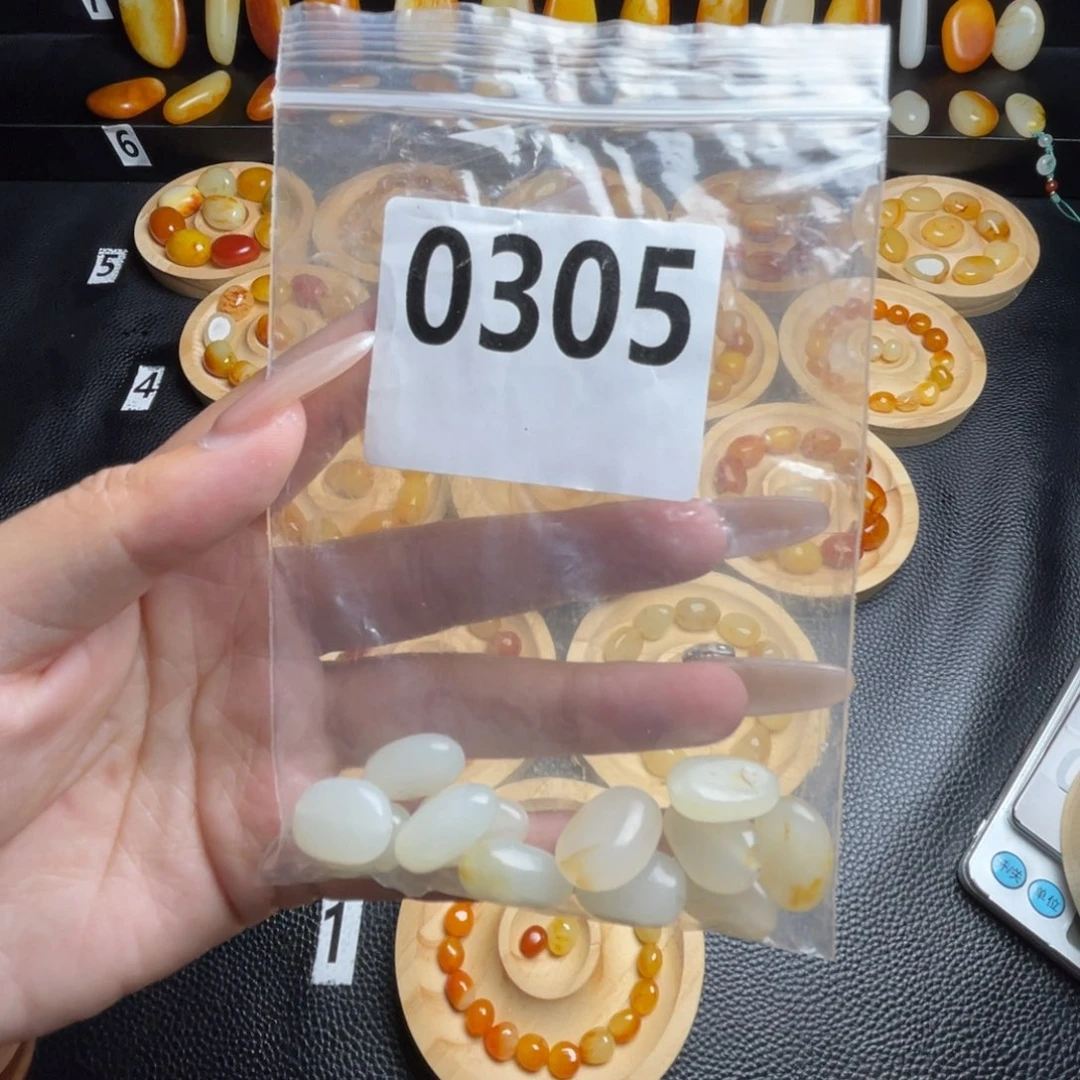 花***薰手串未镶嵌和田玉