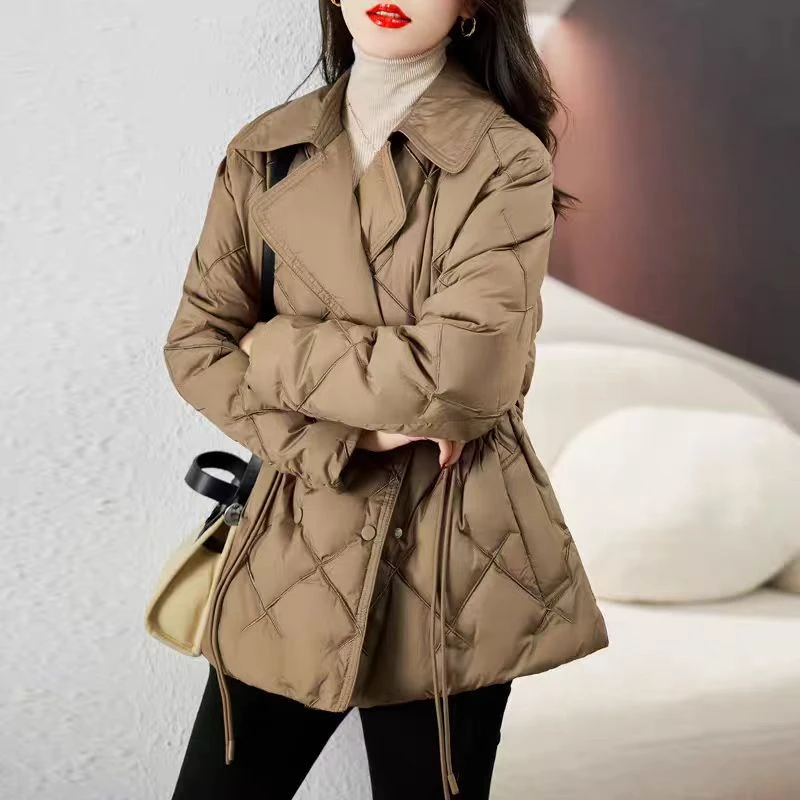 GXO 2025年冬季新款时尚 西装领黑色羽绒服女短款收腰修WT0139