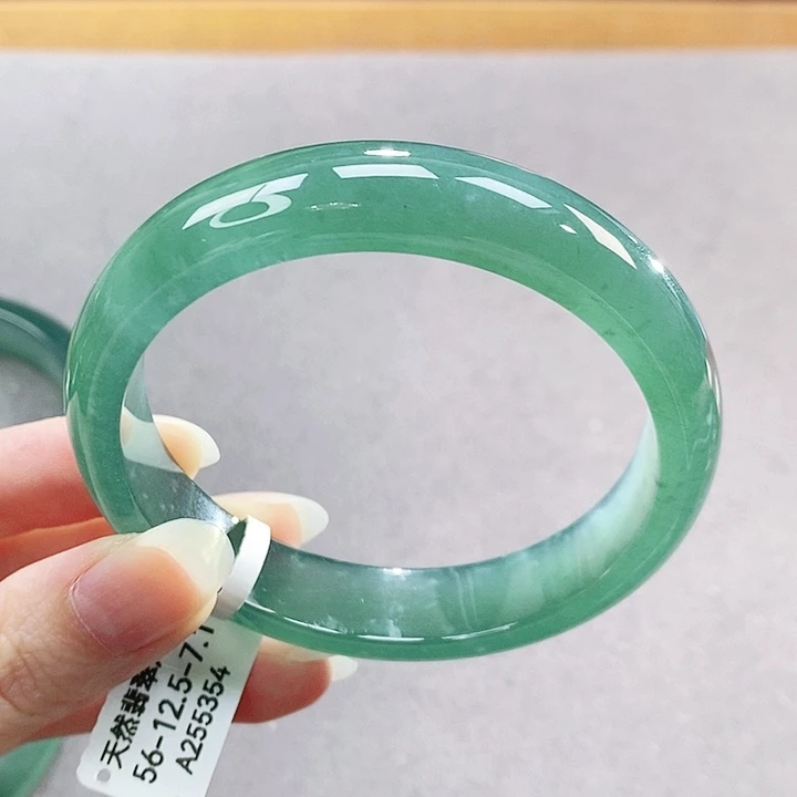 【闪购商品】未镶嵌手镯翡翠