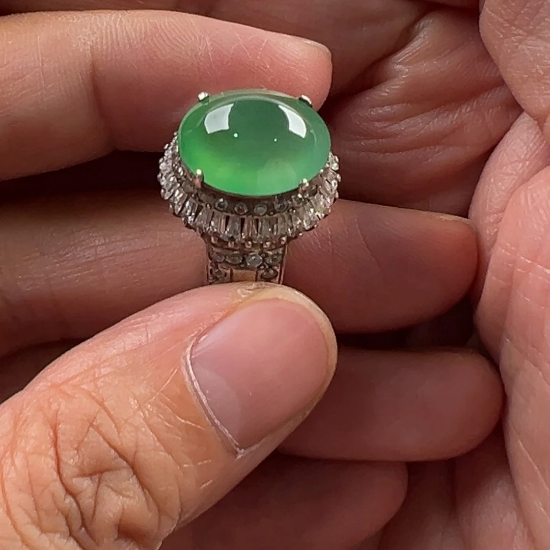 定制翡翠未镶嵌A货