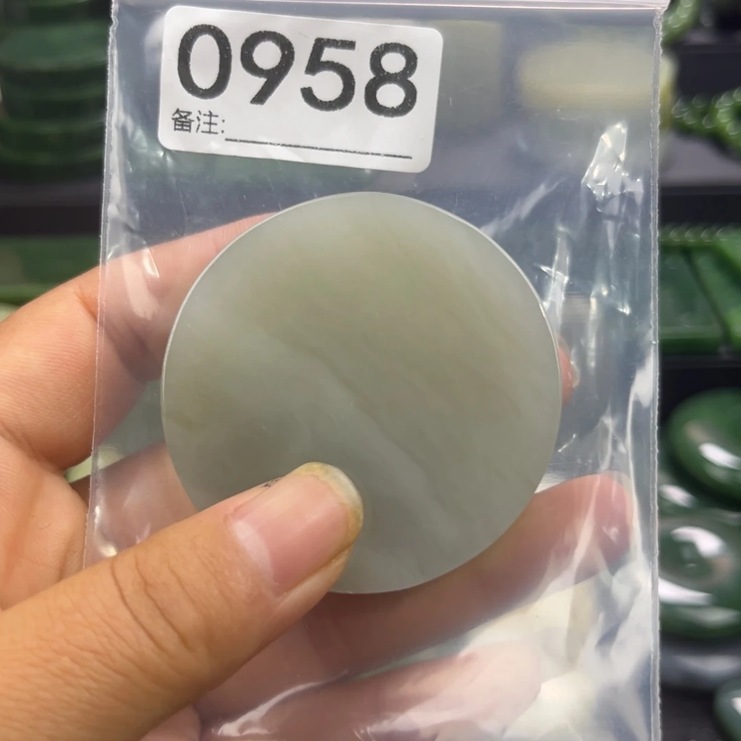 未镶嵌和田玉珠宝半成品