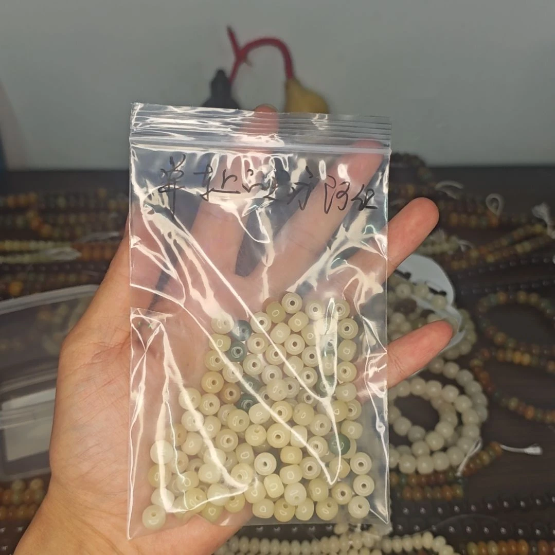 单***红吊坠菩提根/象牙果