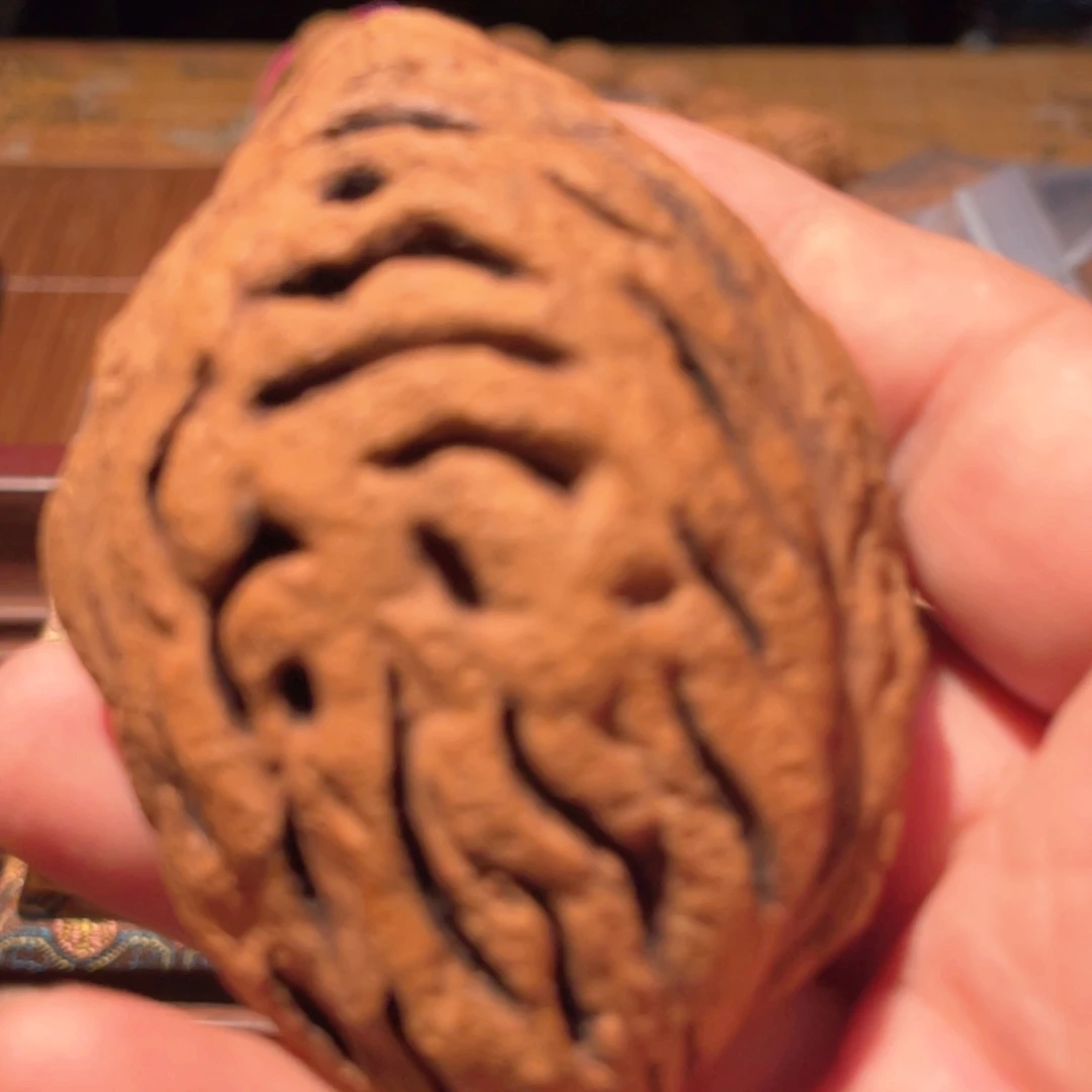 卡***王把件文玩核桃嘎嘎嘎嘎hjx