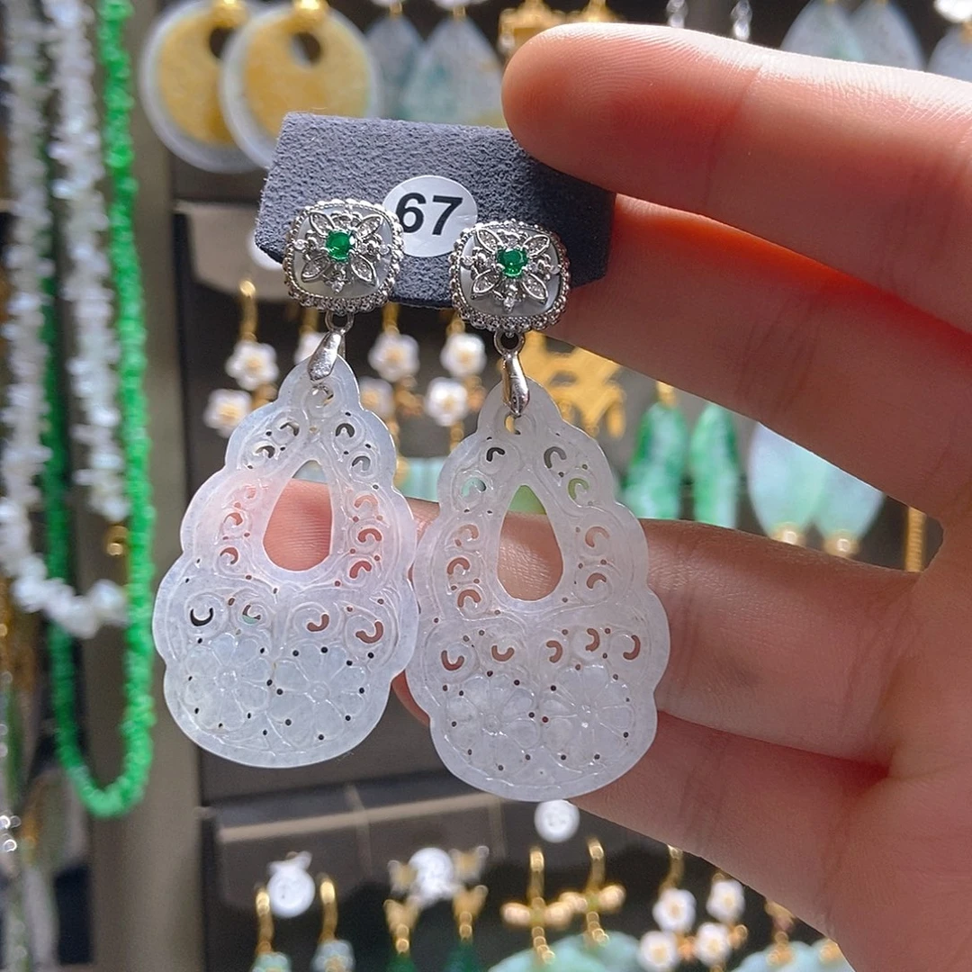 翡翠未镶嵌耳饰翡翠