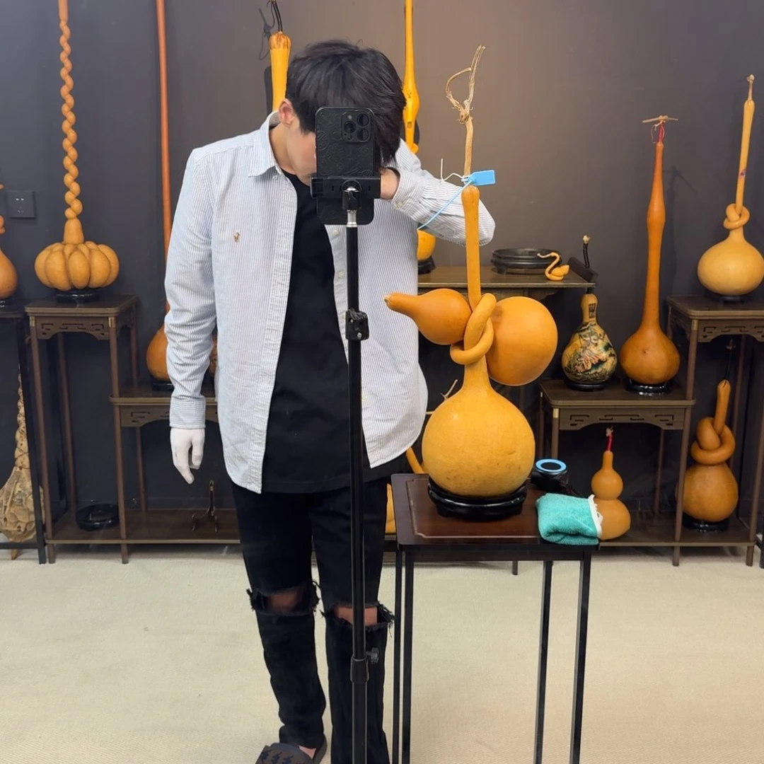 树脂白****黑的官方也很符合覆盖和吃吃喝喝地方