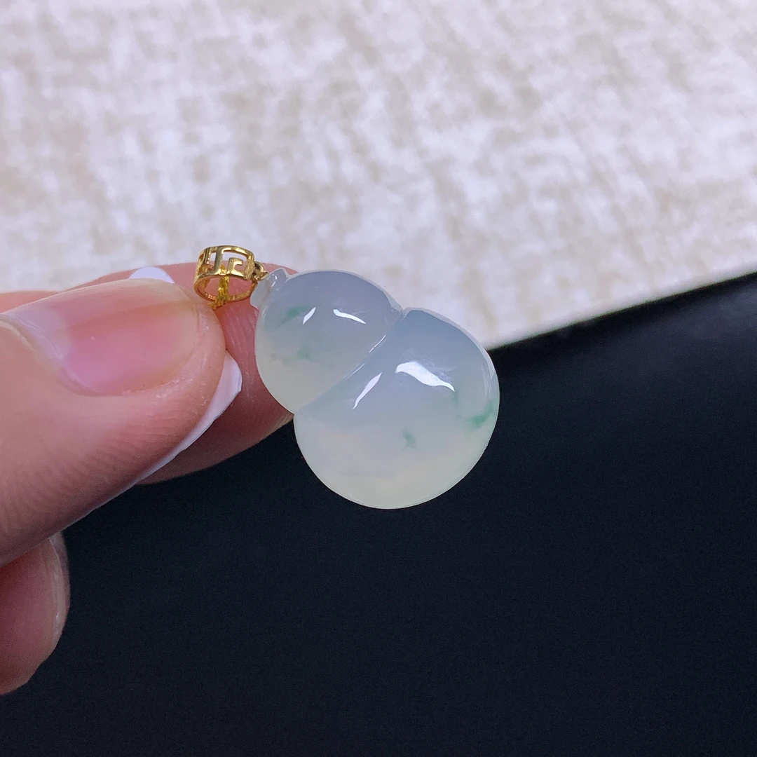 缅甸天然A货翡翠18k金镶嵌水润飘花葫芦吊坠24.9x14.7x6.2