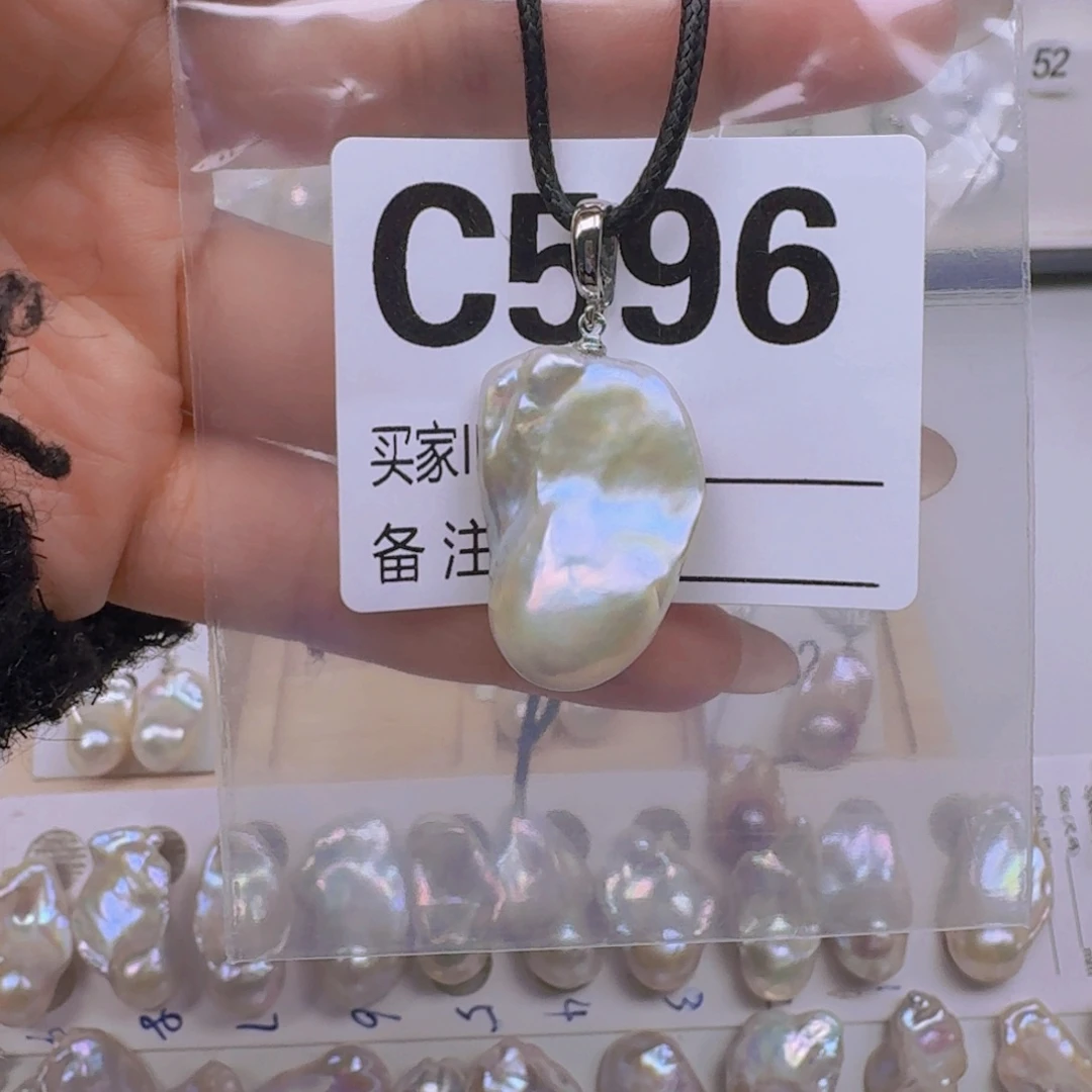 银S925镶嵌耳饰淡水珍珠