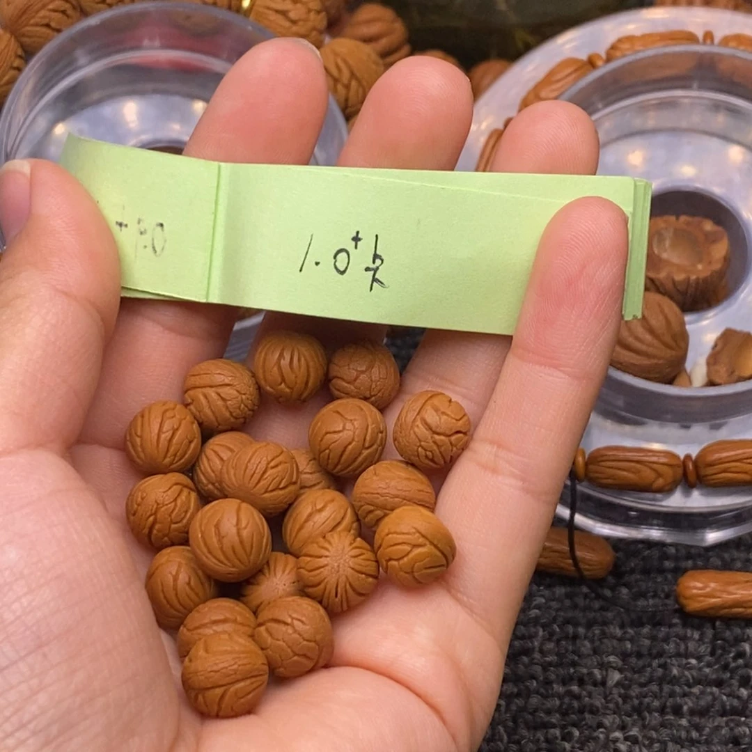 秦岭山脉龙纹桃核 21