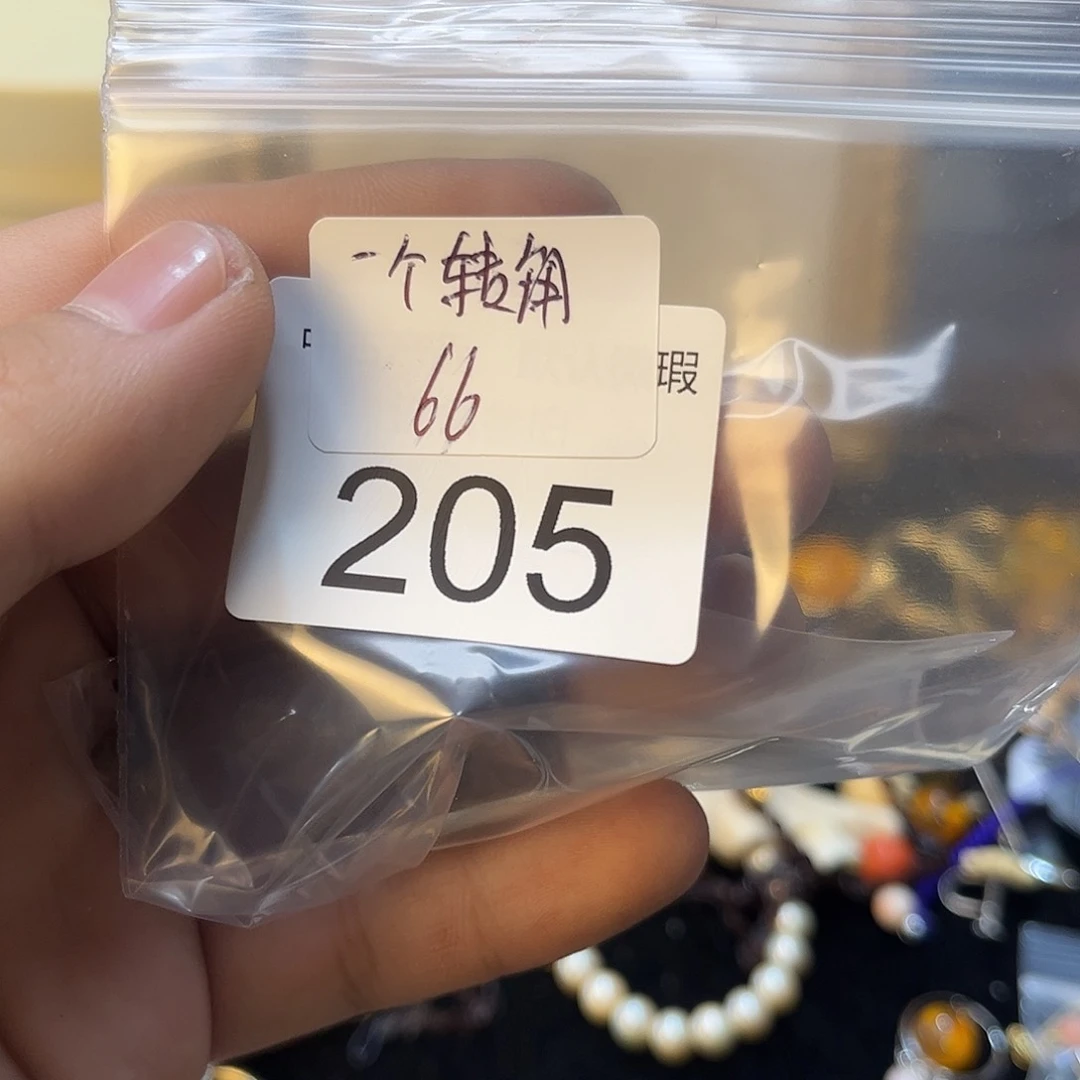 q一****典哈哈哈哈哈哈哈哈哈