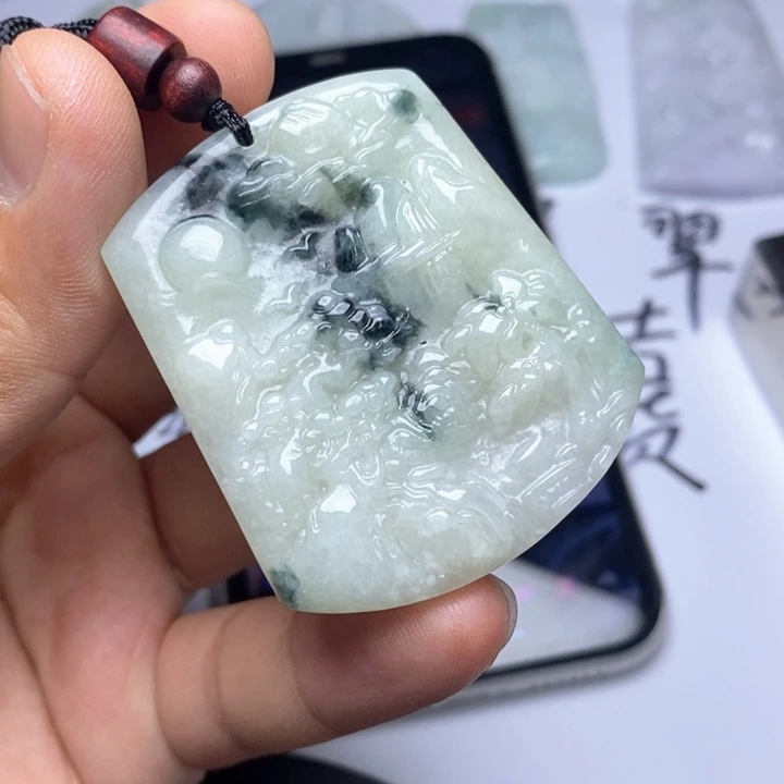 颈饰未镶嵌翡翠翡翠