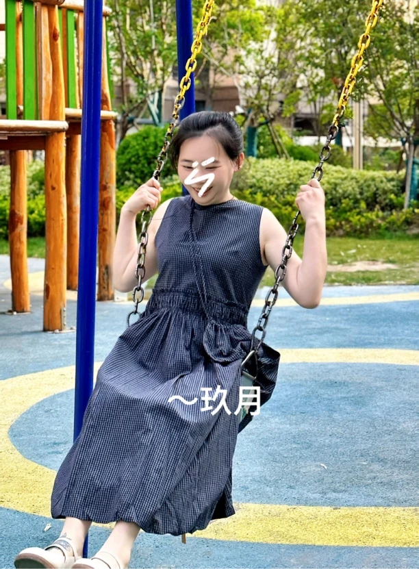 夏季流行格纹木耳边无袖背心连衣裙女大方得体气质长款