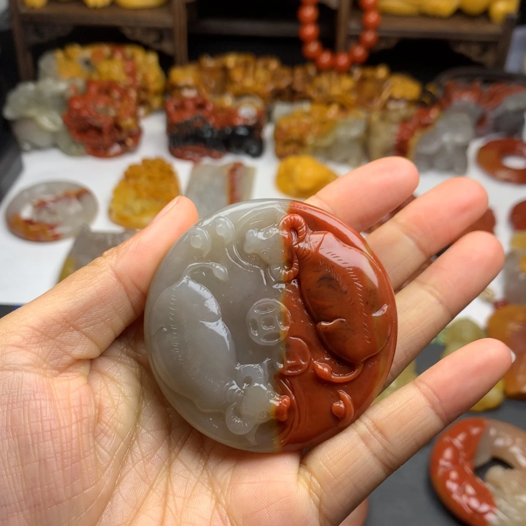 石英质玉（黄龙玉）挂件未镶嵌
