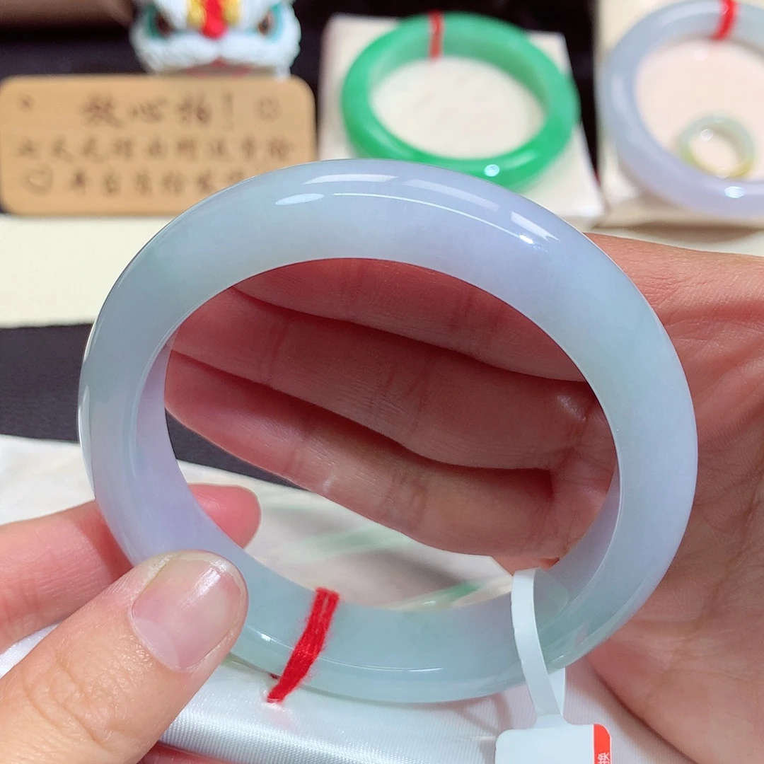 翡翠未镶嵌手镯445