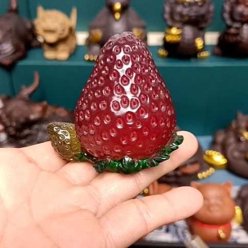 茶宠变色草莓茶宠摆件