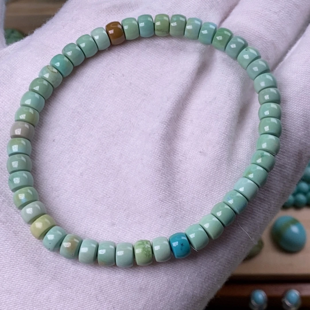 绿松石未镶嵌珠宝奇石5.6mm