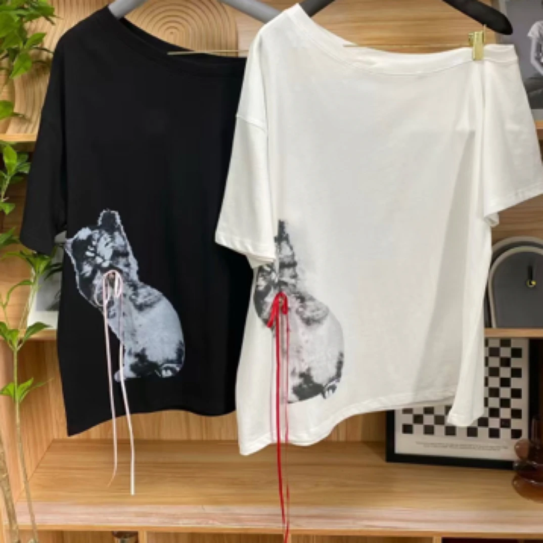 JiuMi猫咪印花 铃铛丝带 廓形漏肩上衣