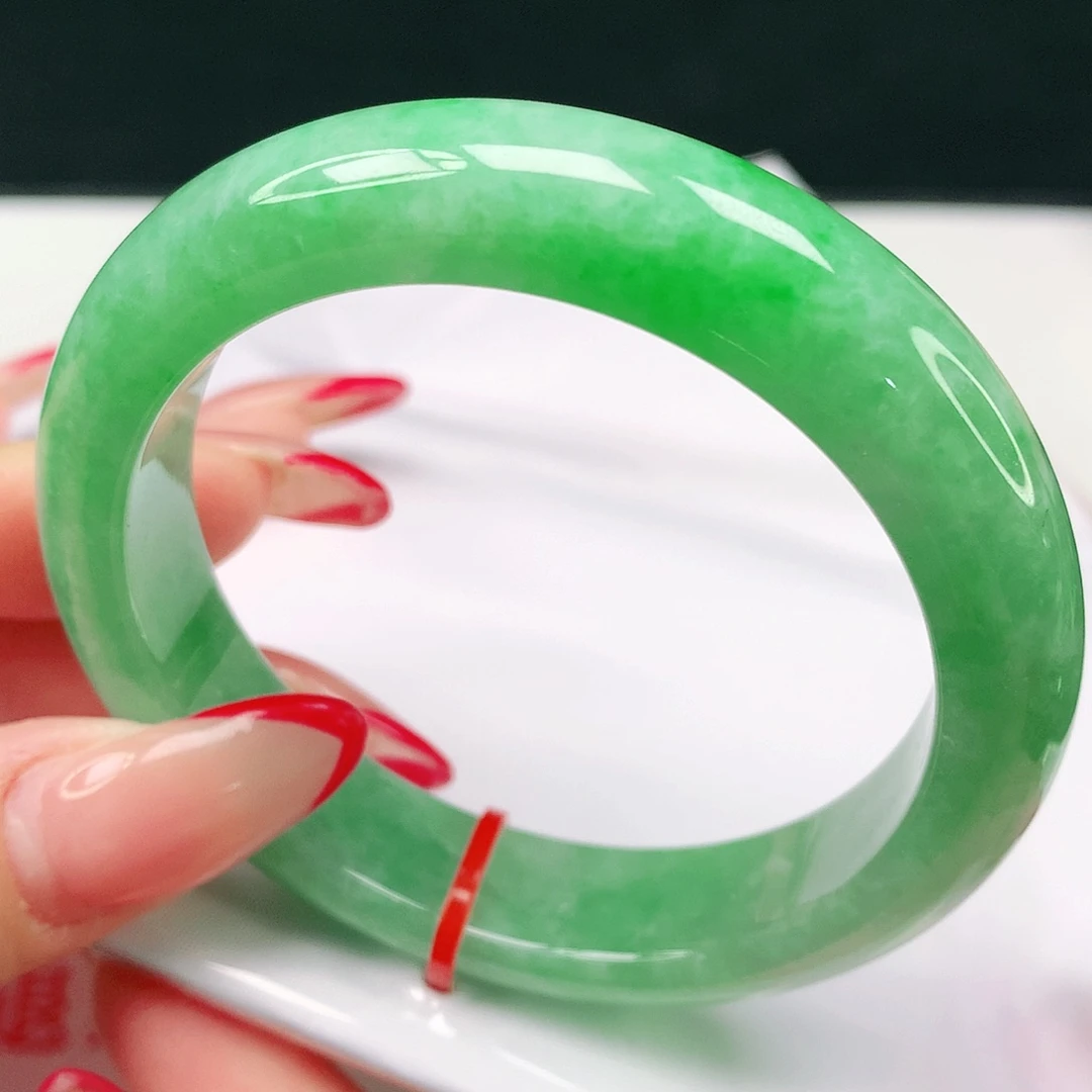 翡翠未镶嵌手镯天然翡翠302