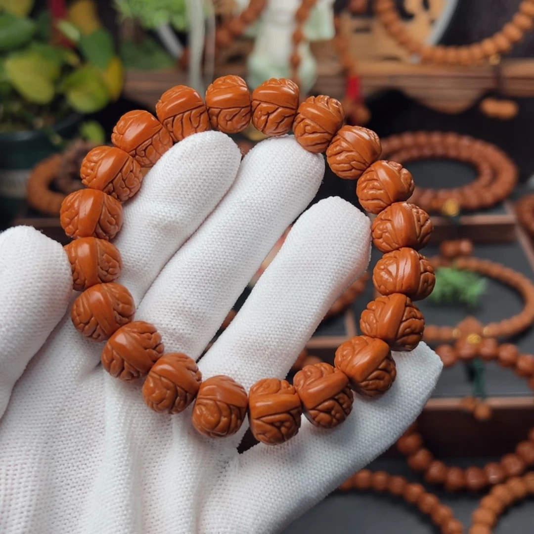 吊坠桃核1.5红皮荔枝手串