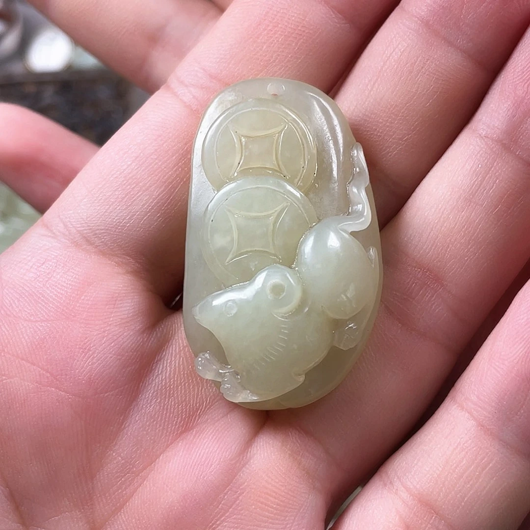和田玉（糖玉）未镶嵌颈饰