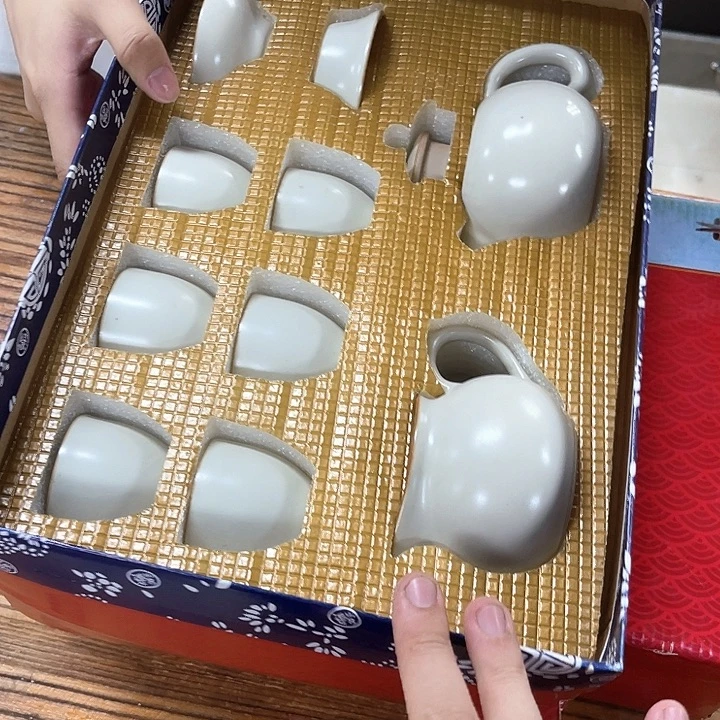 孤品茶具套装等。