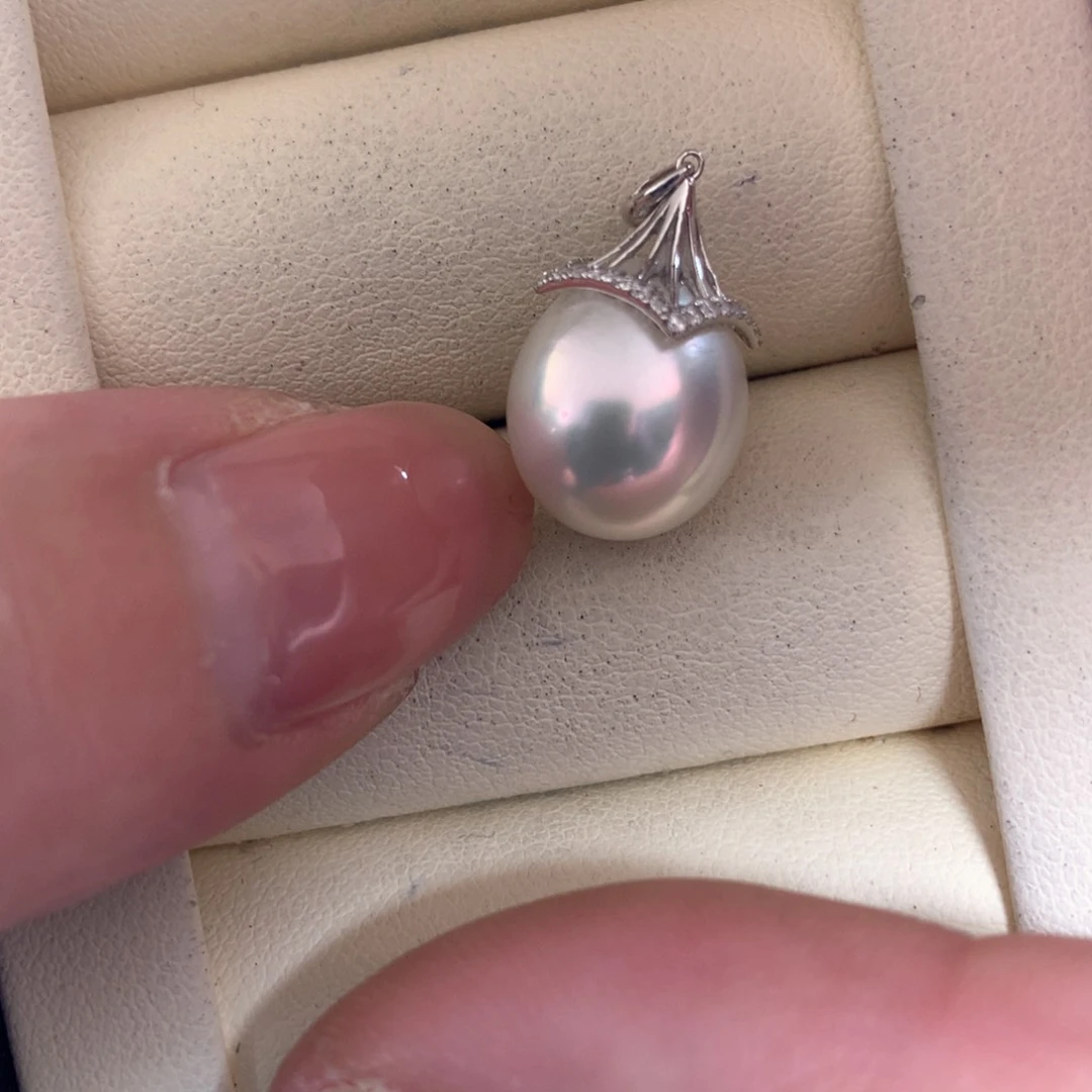 海水珍珠颈饰18K金镶嵌