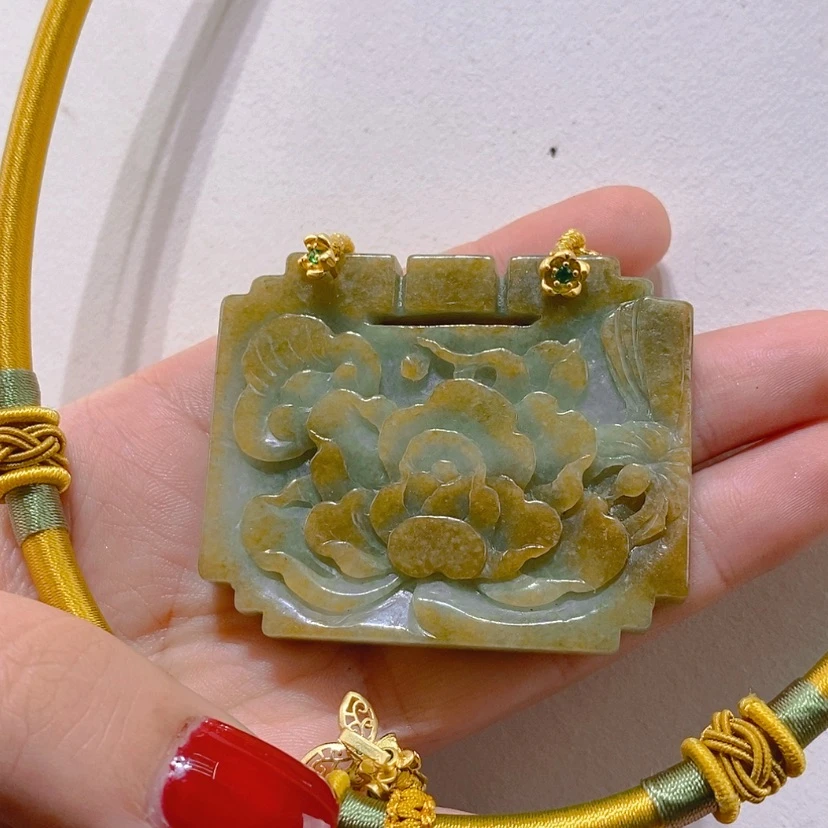 【闪购商品】颈饰未镶嵌翡翠