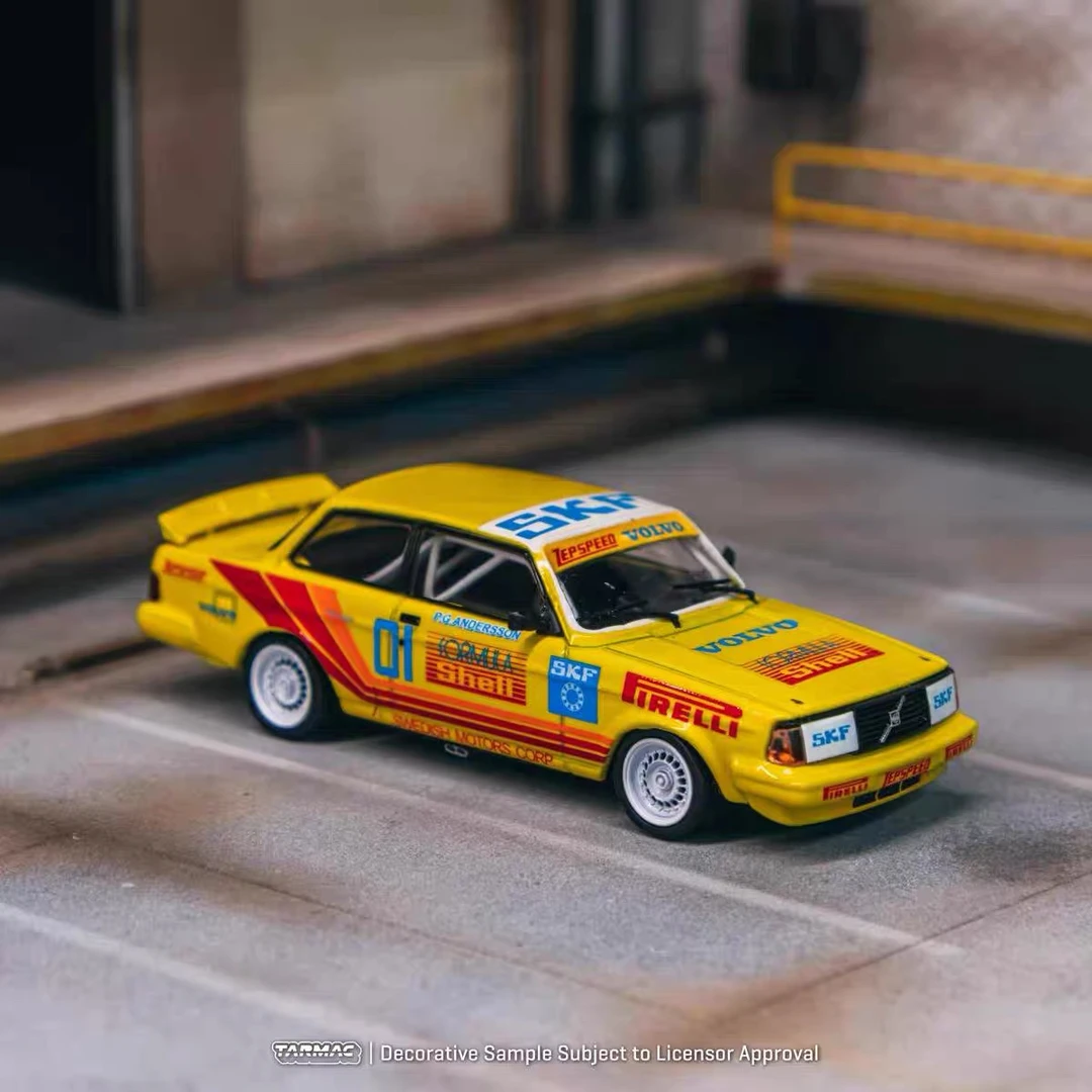 Tarmac Works TW 1:64 沃尔沃 volvo 240 Turbo 倍耐力 合金车模