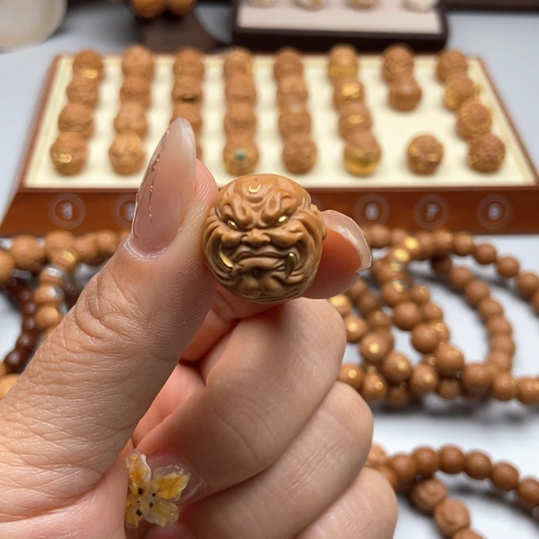 猴头核桃吊坠卡*猴头