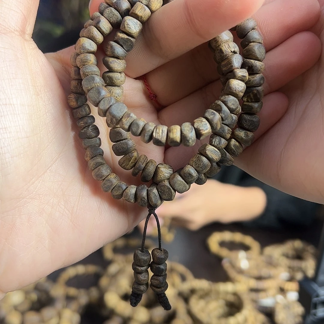 沉香手串沉水母树料20克多样性发货一条