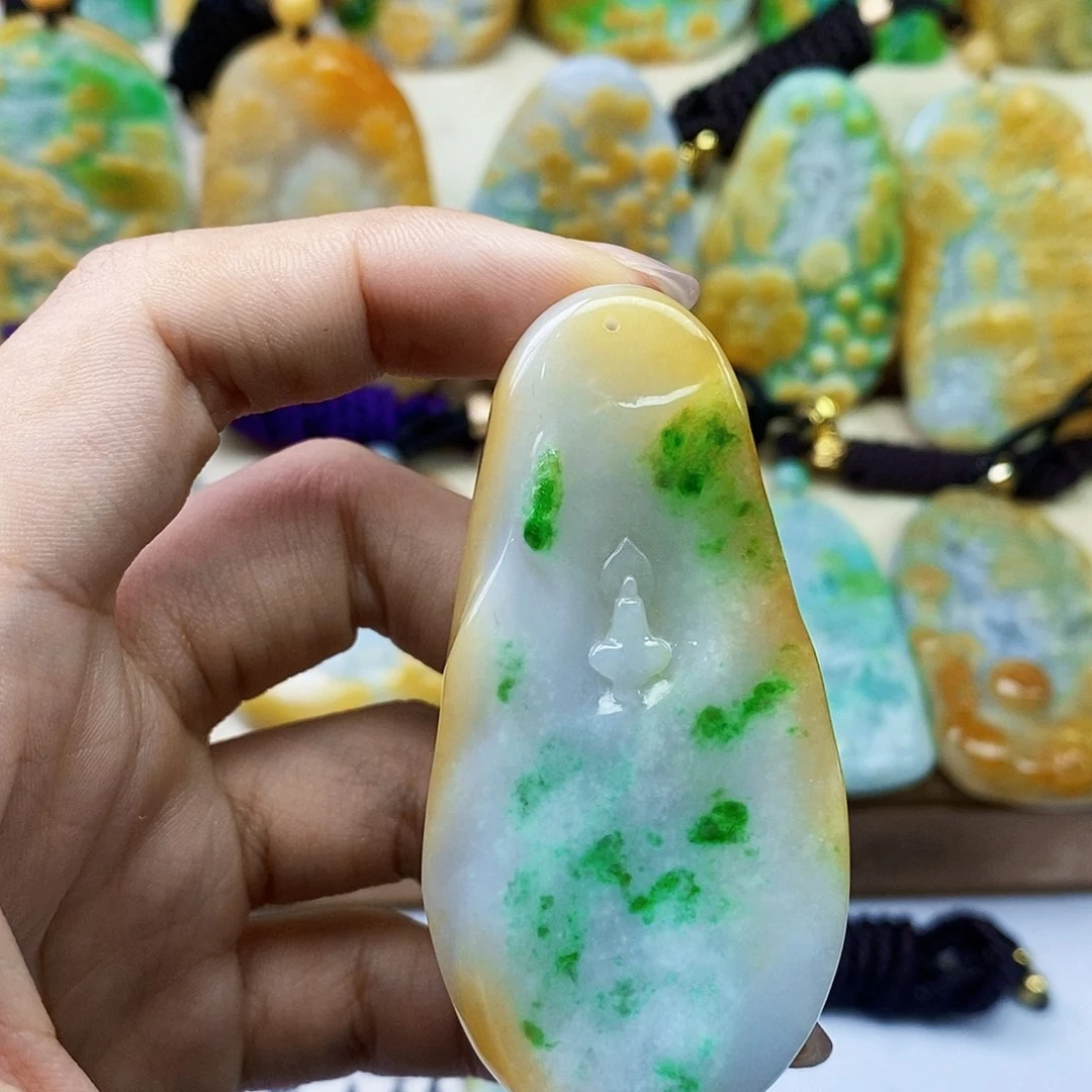 未镶嵌定制翡翠翡翠