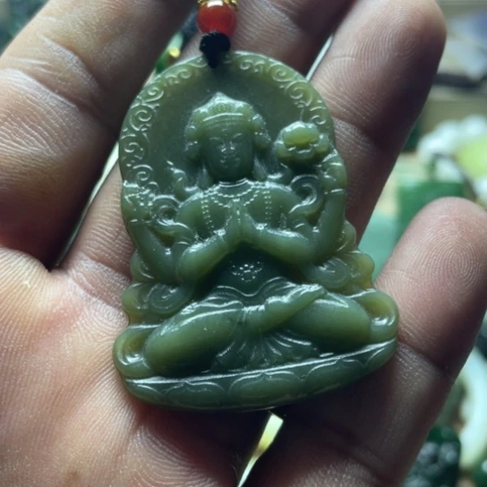 和田玉未镶嵌颈饰