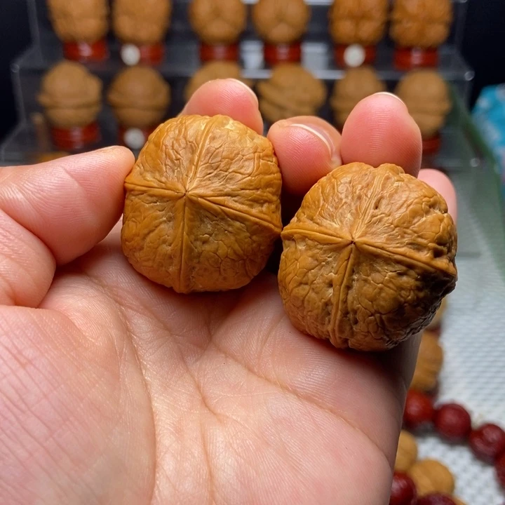 把件文玩核桃玲珑四棱30