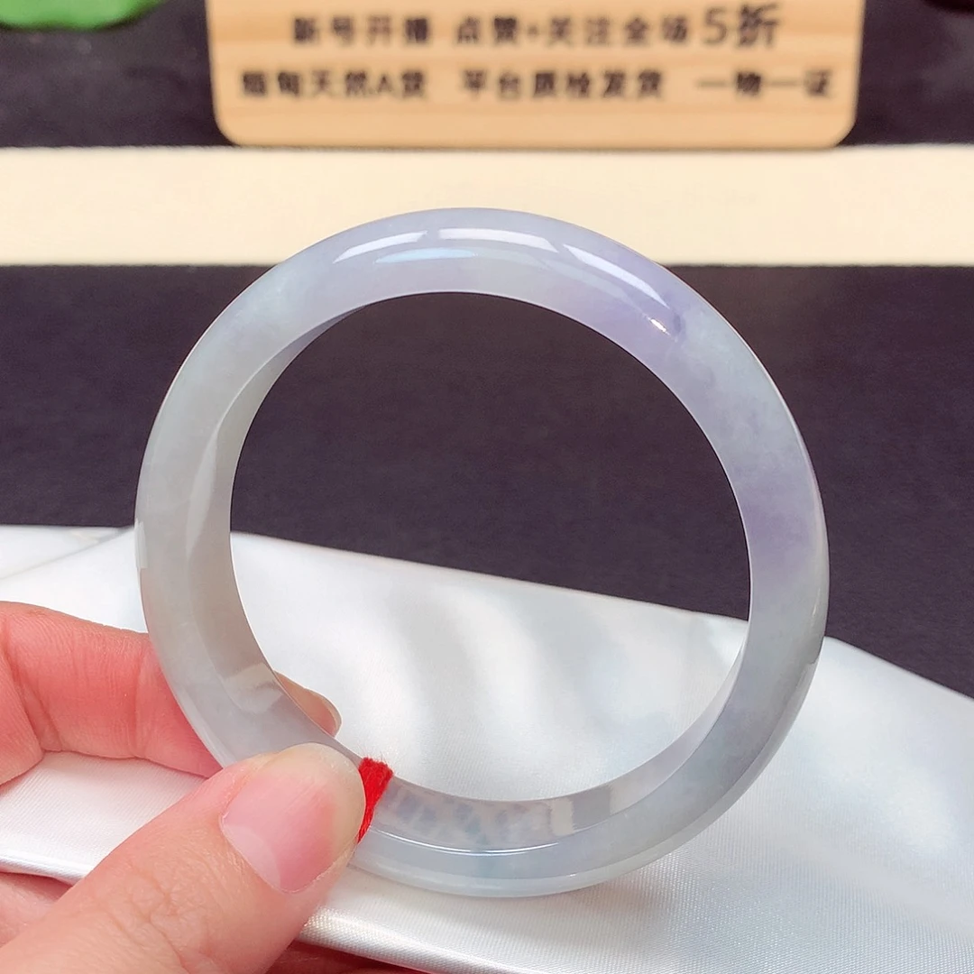 翡翠手镯未镶嵌7028号