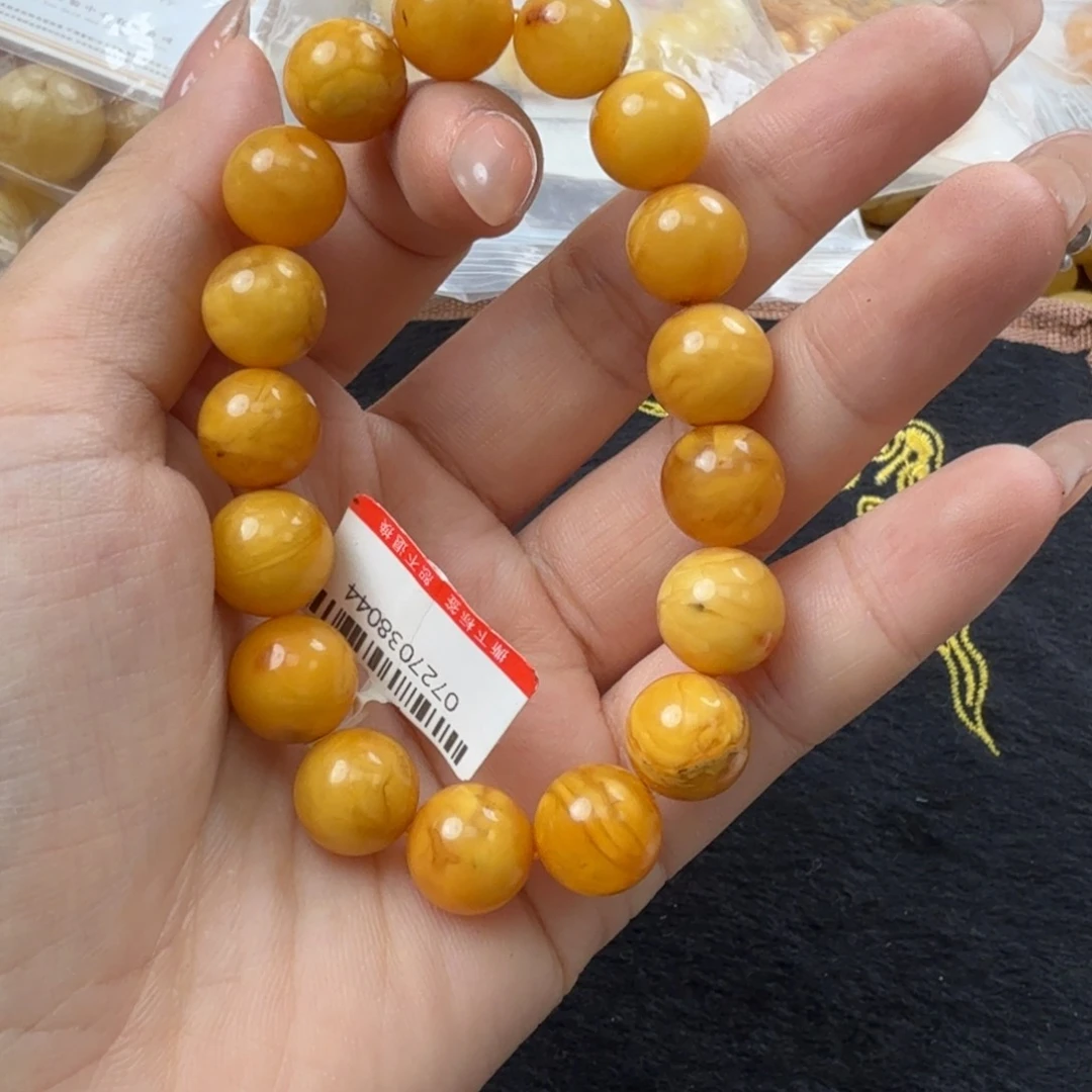 未镶嵌琥珀珠宝奇石