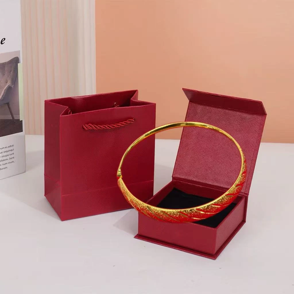 首饰袋 饰品盒子 合金红盒镯子