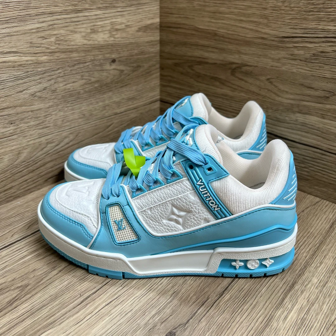 未使用 LouisVuitton/路易威登 Trainer 白蓝压纹板鞋 36.5码