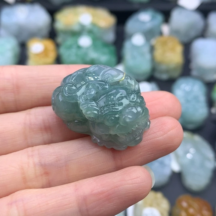 翡翠未镶嵌颈饰天然缅甸A货翡翠貔貅吊坠