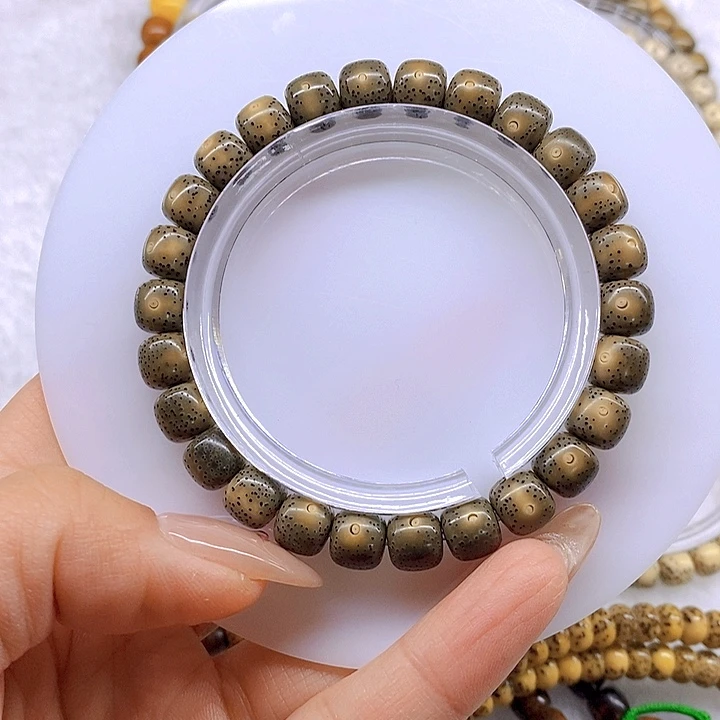 星月菩提手串9绿幽灵