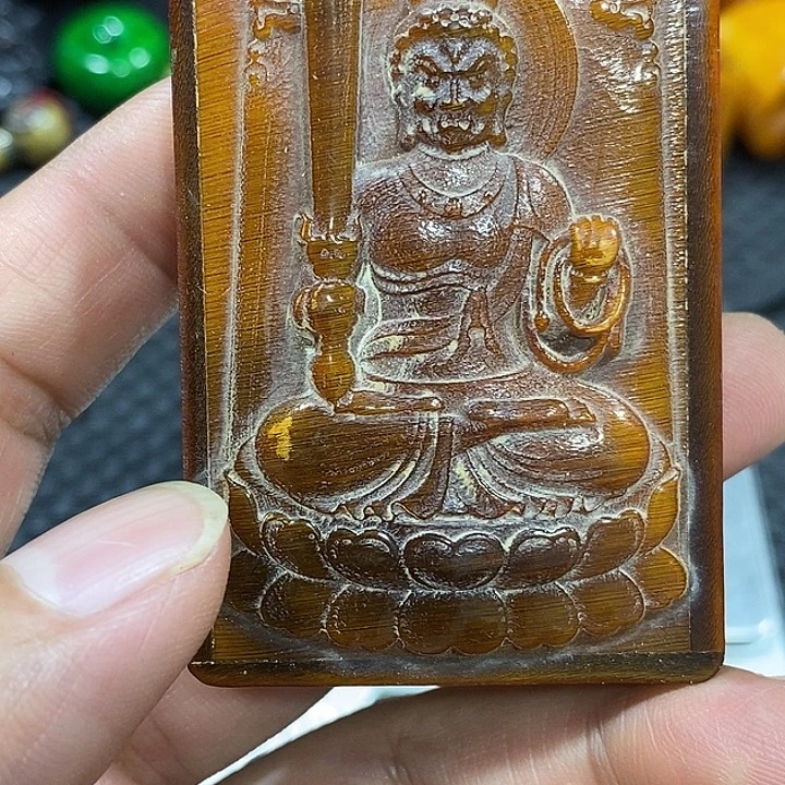 吊坠滴血莲花菩提