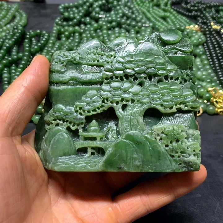 A***堂未镶嵌和田玉（碧玉）摆件