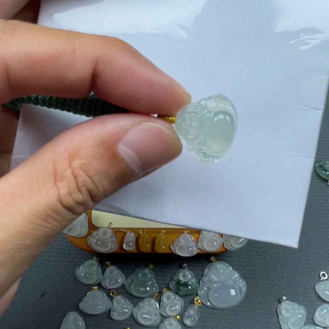 翡翠未镶嵌颈饰11111军