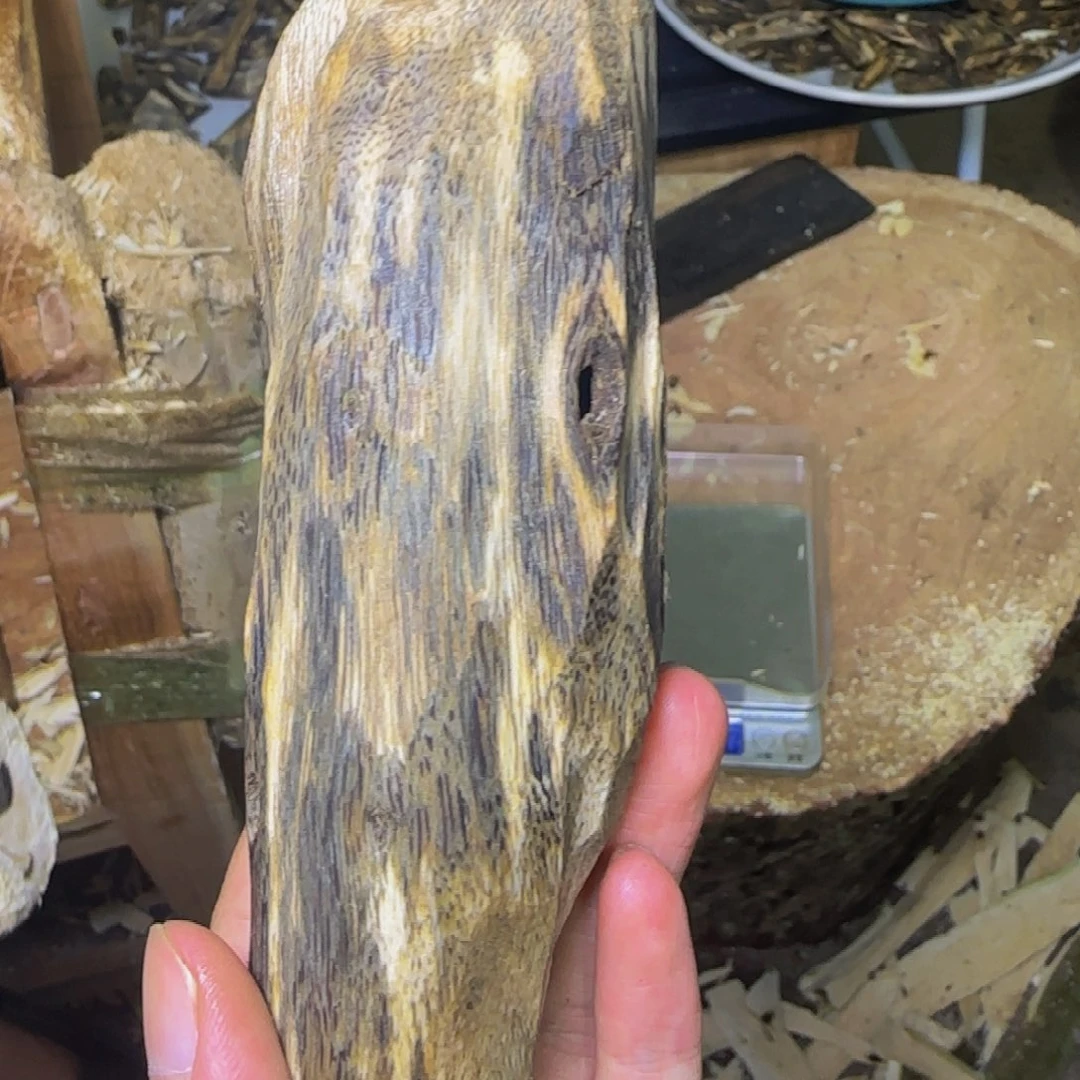 沉香虫漏原材料发一份