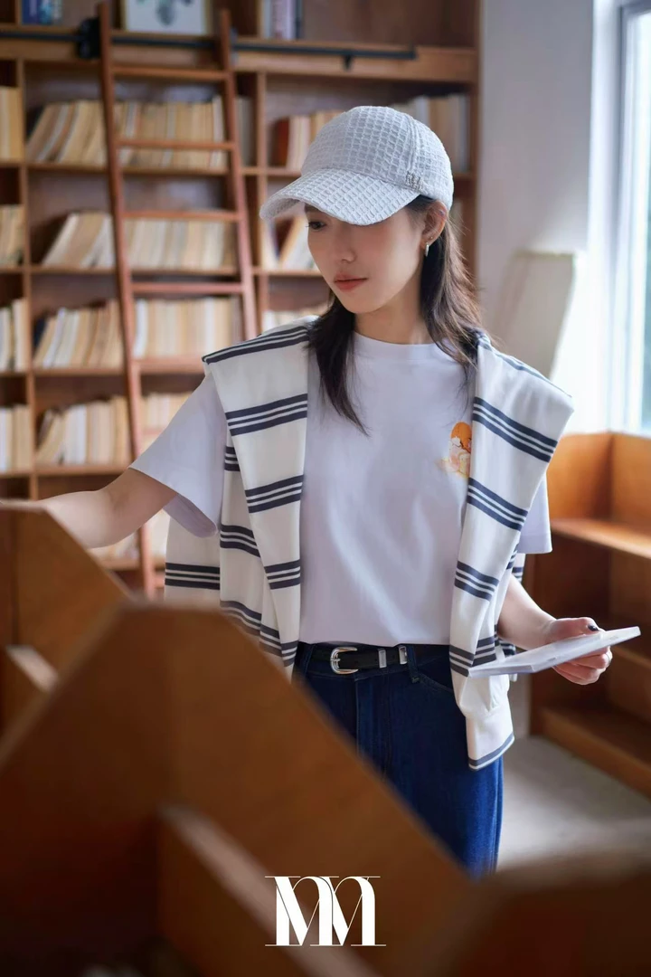 原价1200点心狐T恤