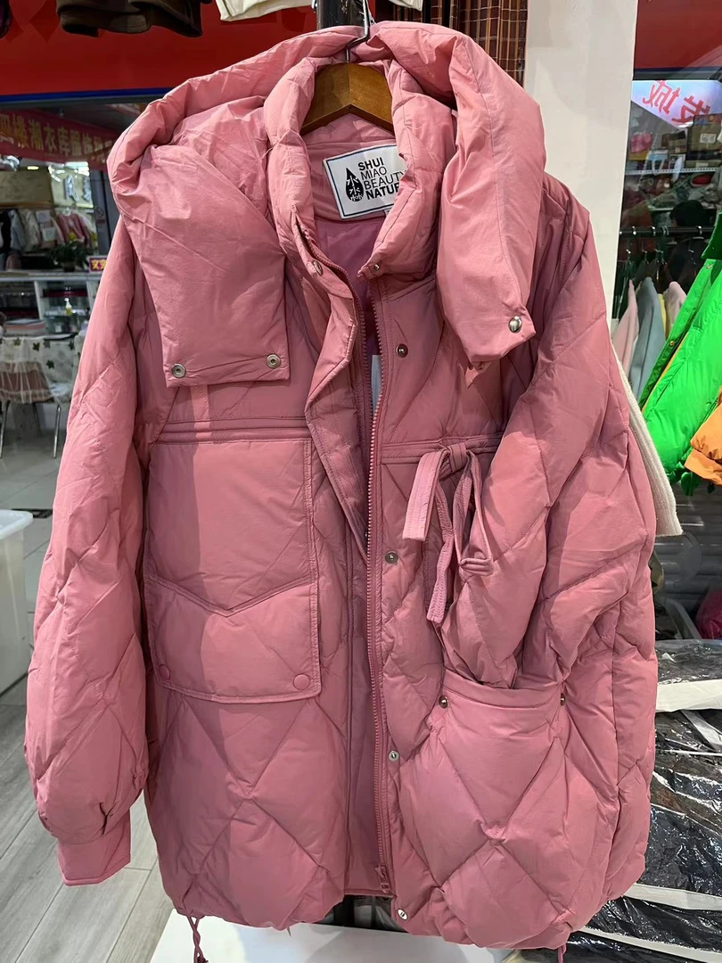 别具一格大码女装新款羽绒服