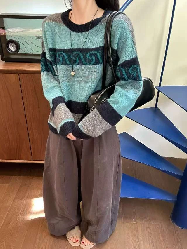 蜜熊绒毛衣长袖常规厚款秋冬圆领蝙蝠袖拼接上衣宽松冬季撞色套头